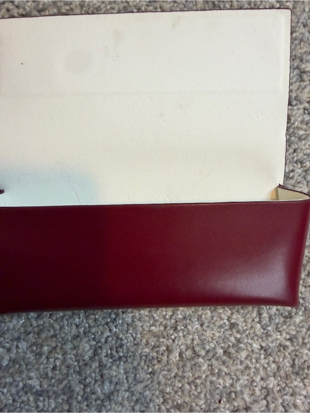 Gucci Men's Wine Red Leather Eyewear Case - Picture 3 of 3